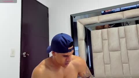 duran_dhikol1 online show from 13, 2, 2025