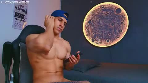 duran_dhikol1 online show from 22, 4, 2026