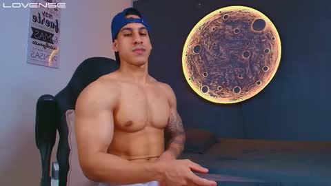 duran_dhikol1 online show from 23, 4, 2026