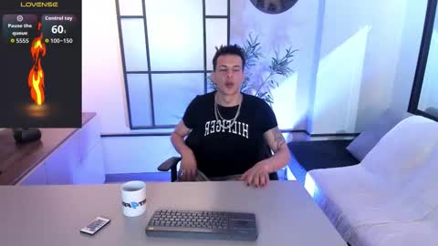 Dustin Sonne online show from 15, 10, 2025