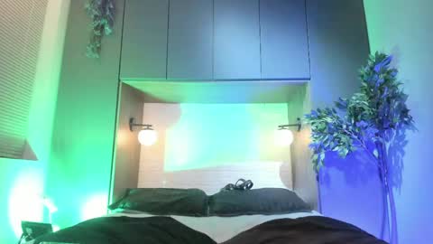 Dustin Sonne online show from 27, 4, 2026