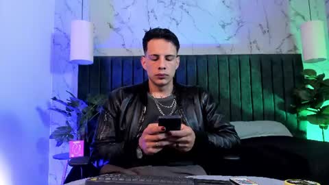 Dustin Sonne online show from 27, 7, 2026