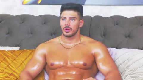 Dustin online show from 24, 7, 2026