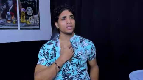 Snapshot of dustyn__michelle chatting on 2, 3, 2026 DUSTYN MICHELLE online show from 2, 3, 2026