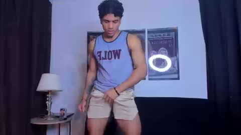 Snapshot of dustyn__michelle chatting on 12, 3, 2026 DUSTYN MICHELLE online show from 12, 3, 2026