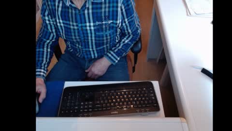 Snapshot of dutchpornking2 chatting on 21, 1, 2025 dutchpornking2 online show from 21, 1, 2025