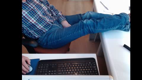 Snapshot of dutchpornking2 chatting on 2, 2, 2025 dutchpornking2 online show from 2, 2, 2025