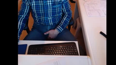 Snapshot of dutchpornking2 chatting on 8, 2, 2025 dutchpornking2 online show from 8, 2, 2025