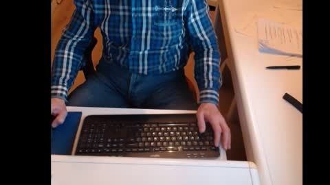 Snapshot of dutchpornking2 chatting on 20, 2, 2025 dutchpornking2 online show from 20, 2, 2025