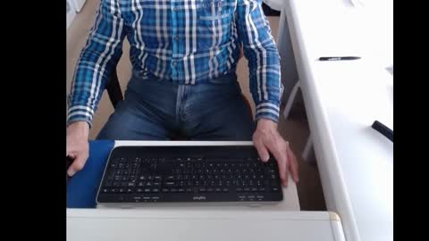 Snapshot of dutchpornking2 chatting on 25, 2, 2025 dutchpornking2 online show from 25, 2, 2025