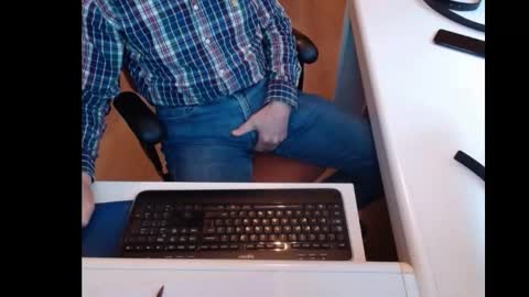 Snapshot of dutchpornking2 chatting on 1, 3, 2025 dutchpornking2 online show from 1, 3, 2025