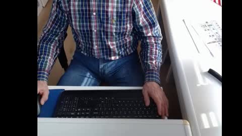 Snapshot of dutchpornking2 chatting on 2, 3, 2025 dutchpornking2 online show from 2, 3, 2025