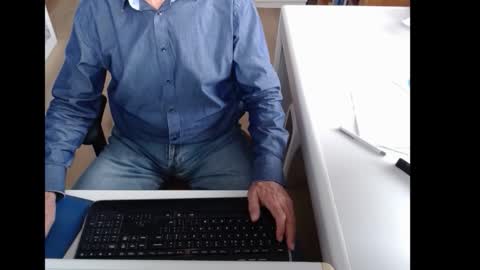 Snapshot of dutchpornking2 chatting on 17, 9, 2025 dutchpornking2 online show from 17, 9, 2025