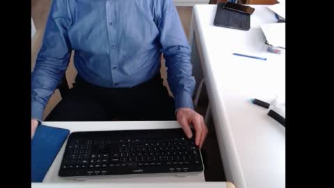 Snapshot of dutchpornking2 chatting on 24, 11, 2025 dutchpornking2 online show from 24, 11, 2025