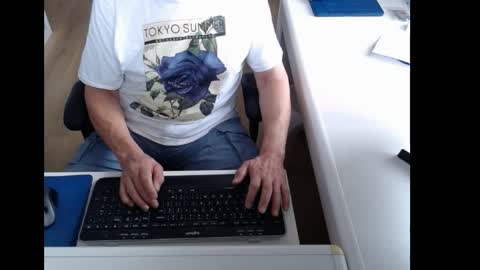 dutchpornking2 online show from 4, 6, 2026