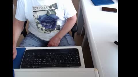 dutchpornking2 online show from 25, 6, 2026