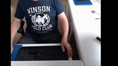 dutchpornking2 online show from 18, 7, 2026