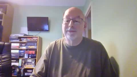 Snapshot of dutchunclejohn chatting on 1, 12, 2025 DutchUncleJohn online show from 1, 12, 2025