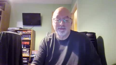 Snapshot of dutchunclejohn chatting on 18, 12, 2025 DutchUncleJohn online show from 18, 12, 2025