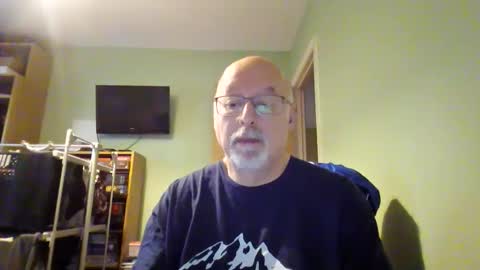 Snapshot of dutchunclejohn chatting on 22, 12, 2025 DutchUncleJohn online show from 22, 12, 2025