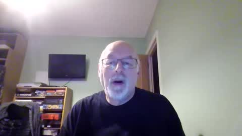 Snapshot of dutchunclejohn chatting on 6, 1, 2026 DutchUncleJohn online show from 6, 1, 2026