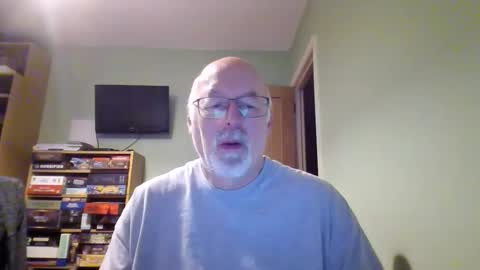 Snapshot of dutchunclejohn chatting on 8, 1, 2026 DutchUncleJohn online show from 8, 1, 2026