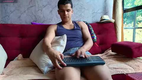 dwayne_brown online show from 25, 9, 2025