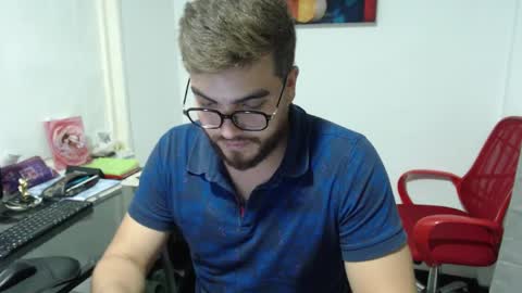 Snapshot of dylanhot10 chatting on 29, 1, 2025 dylanhot10 online show from 29, 1, 2025