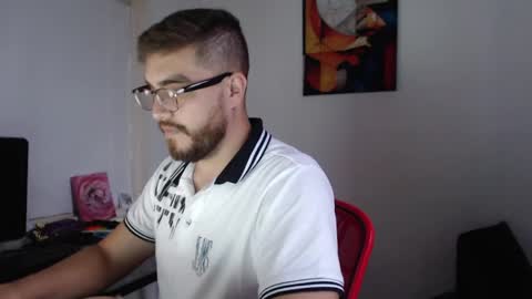 Snapshot of dylanhot10 chatting on 10, 2, 2025 dylanhot10 online show from 10, 2, 2025