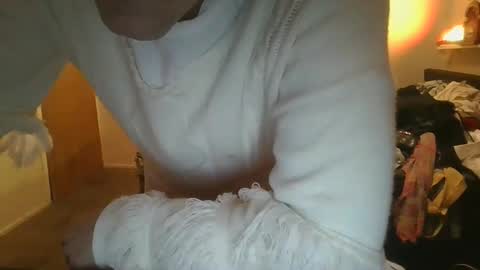 Snapshot of dylanjowelch chatting on 9, 1, 2025 Aurora online show from 9, 1, 2025