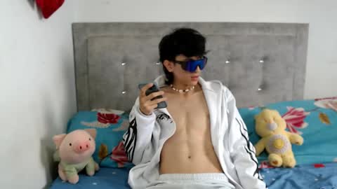 dylann ross online show from 15, 4, 2026