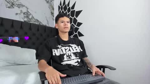 dylanroyce_ online show from 16, 3, 2026