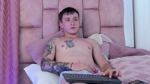 ---DYLAN--- online show from 11, 3, 2025