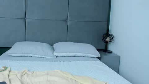 dymoni222 online show from 20, 2, 2025