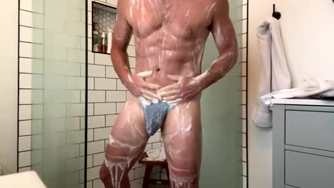 Snapshot of e3smith chatting on 6, 1, 2026 e3smith online show from 6, 1, 2026