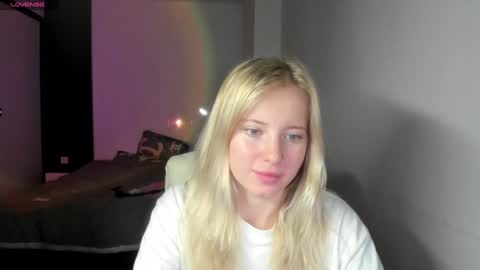 fansly - yourbestbaby online show from 29, 12, 2024