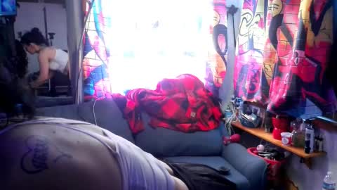 Kryztal Klear Jaxx online show from 15, 1, 2025