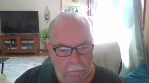 earl52 online show from 4, 10, 2025