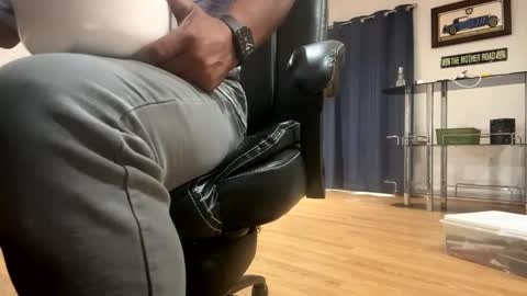 Snapshot of easternjerk chatting on 8, 9, 2025 easternjerk online show from 8, 9, 2025