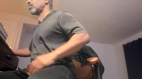 Snapshot of easternjerk chatting on 7, 11, 2025 easternjerk online show from 7, 11, 2025