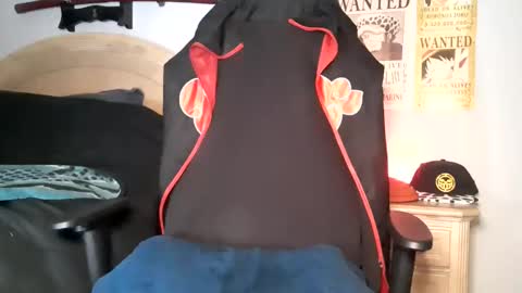 TWITTER   INSTAGRAM    easybreezy20   ONLINE 1230 AM TO 7AM online show from 3, 4, 2026