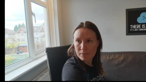 Nadia Ferreira  online show from 28, 4, 2026