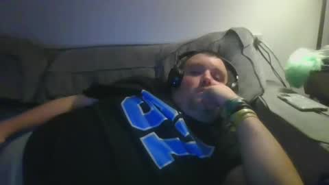 Eazyb91 online show from 19, 1, 2025