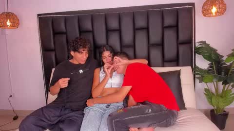 Snapshot of eber_gonzalez chatting on 7, 1, 2026 Boys Prado Vikingo and Girl online show from 7, 1, 2026