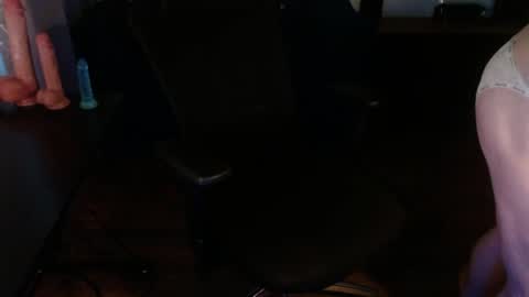Snapshot of ebfreely chatting on 3, 5, 2026 Eric online show from 3, 5, 2026