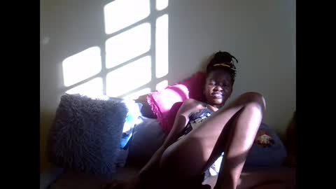Snapshot of eboniana chatting on 16, 1, 2025 eboniana online show from 16, 1, 2025