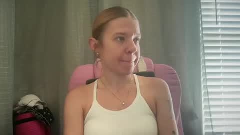 Snapshot of ebony8ivory chatting on 12, 6, 2026 americnbarbie online show from 12, 6, 2026