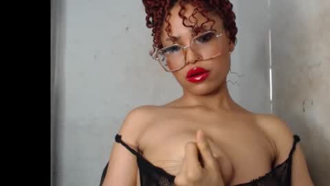 Snapshot of ebony_badgirl chatting on 11, 11, 2025 Ebony badgirl online show from 11, 11, 2025