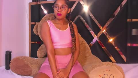 Luci  online show from 28, 2, 2025