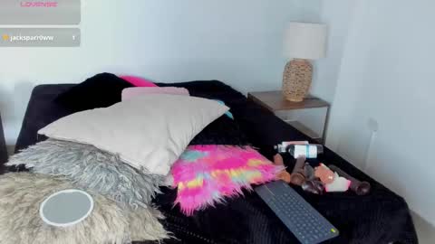 ebony_cute9 online show from 26, 3, 2026